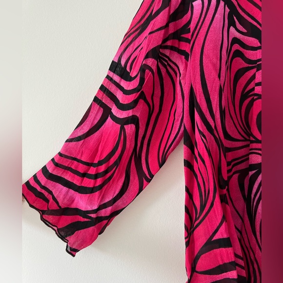 Caroline Rose Groovy Swirl Drape Pink and Black Jacket Pullover - Picture 4 of 5